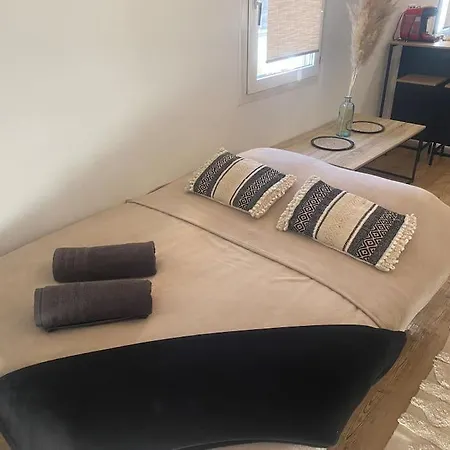 Proche Metro Et Commerces Apartamento *